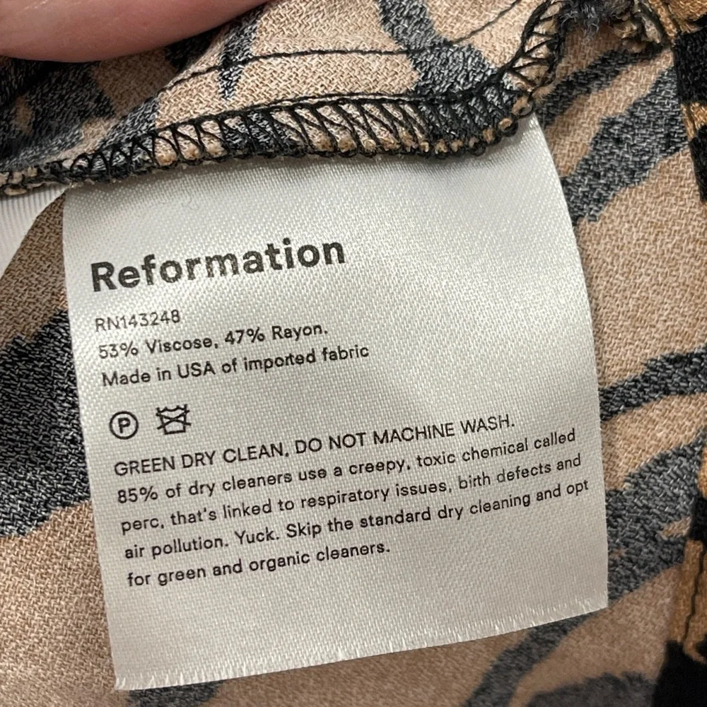 Reformation Dallas Top in Rajah Size 4 Zebra Tiger Stripe Print Animal Print